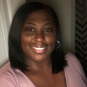 Meet your Posher, Tiffany.